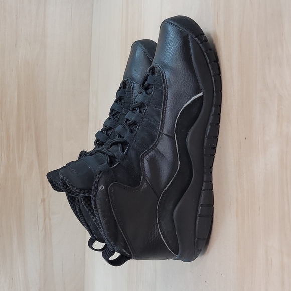 Nike Other - Nike Air Jordan 10 Retro GS Black Suede/Leather Vintage Sneakers 050406